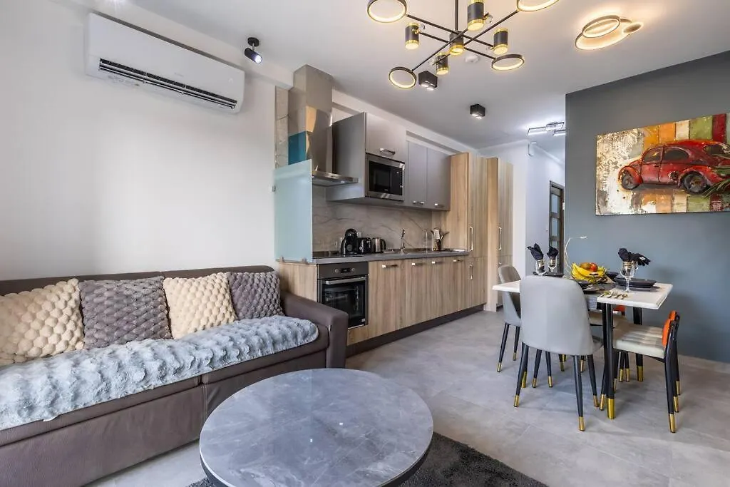 Kinky Depths Retreat By Solea Apartment Sliema