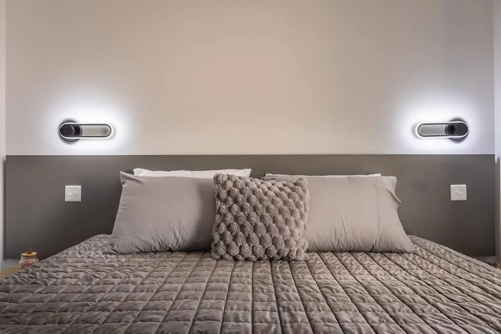 Kinky Depths Retreat By Solea Apartment Sliema Malta