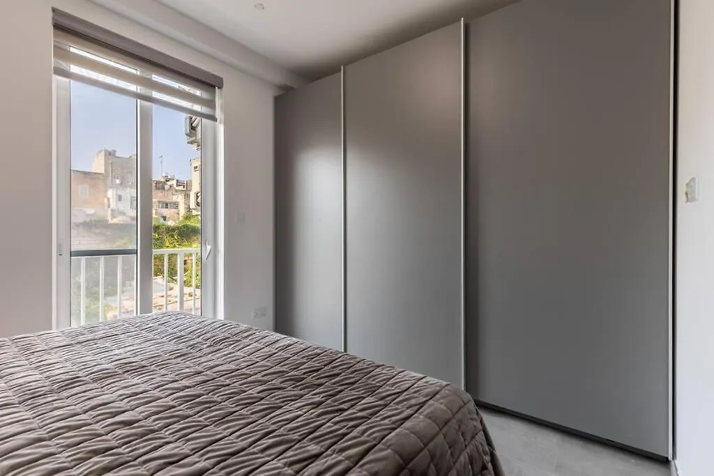 Kinky Depths Retreat By Solea Apartment Sliema