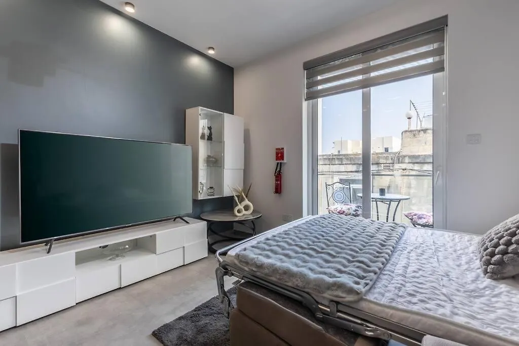 Kinky Depths Retreat By Solea Apartment Sliema Malta
